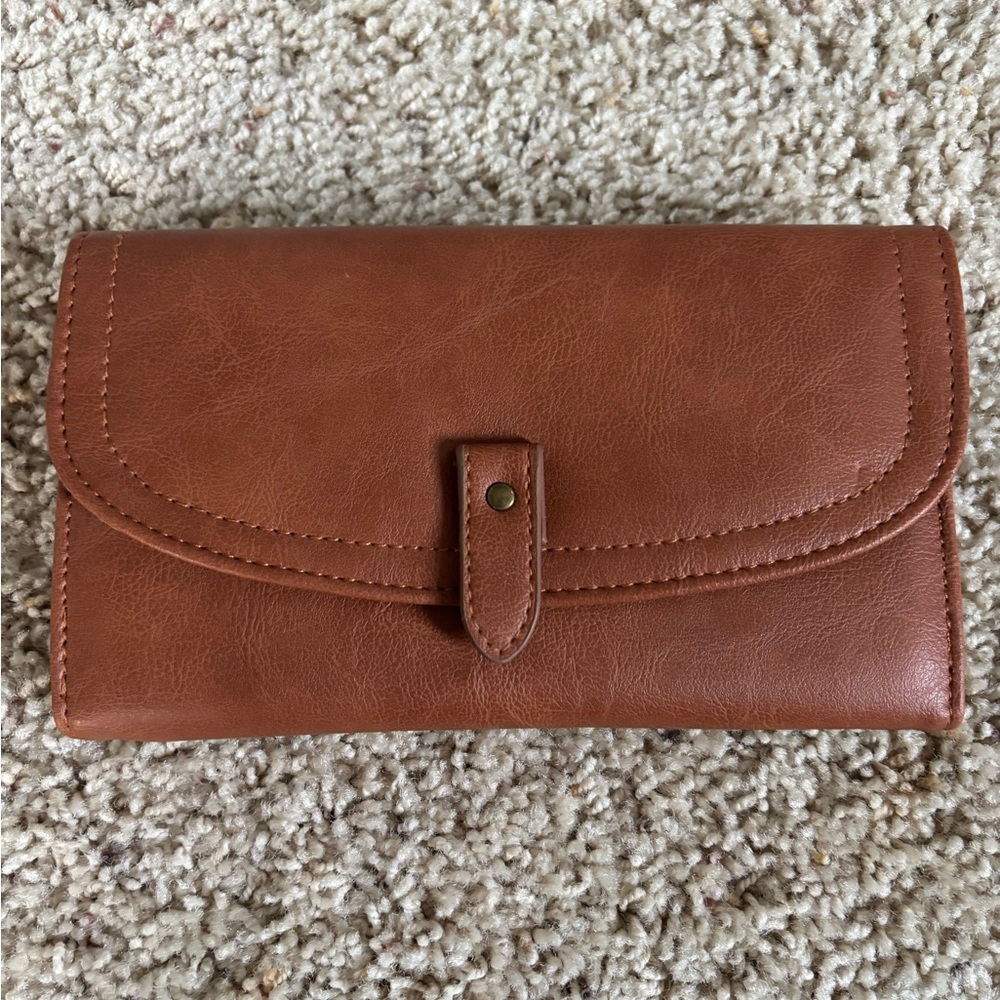 Time and Tru Elegant Brown Leather Women's Wallet